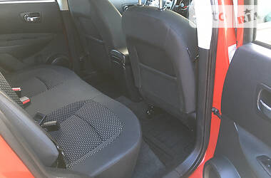 Позашляховик / Кросовер Nissan Qashqai 2009 в 