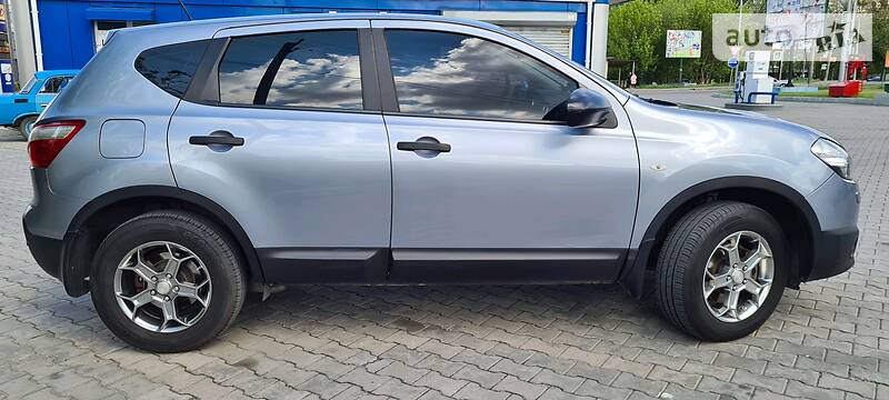 Позашляховик / Кросовер Nissan Qashqai 2010 в Хмельницькому фото 5 Позашляховик / Кросовер Nissan Qashqai 2010 в Хмельницькому