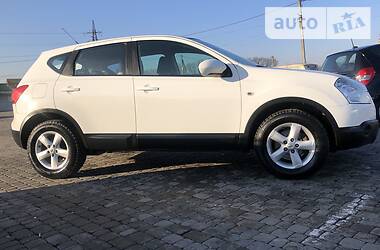 Внедорожник / Кроссовер Nissan Qashqai 2008 в Черновцах