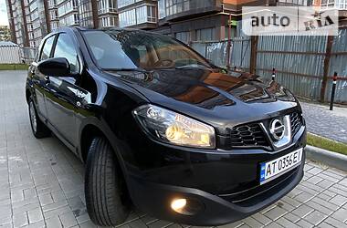 Позашляховик / Кросовер Nissan Qashqai 2010 в 