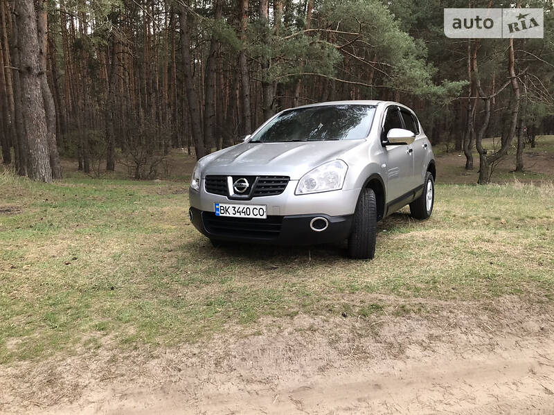 Позашляховик / Кросовер Nissan Qashqai 2010 в Полтаві
