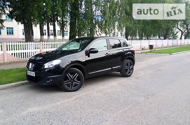 Позашляховик / Кросовер Nissan Qashqai 2012 в Коломиї