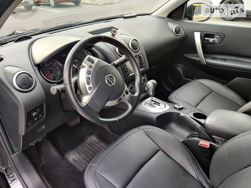 Позашляховик / Кросовер Nissan Qashqai 2013 в Києві