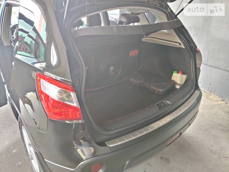 Позашляховик / Кросовер Nissan Qashqai 2013 в Києві