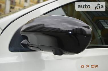 Позашляховик / Кросовер Nissan Qashqai 2014 в 