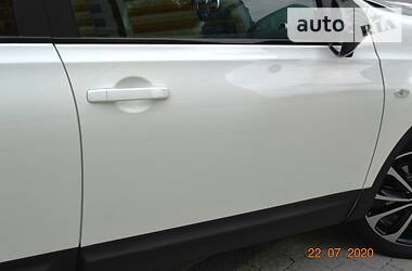Позашляховик / Кросовер Nissan Qashqai 2014 в 