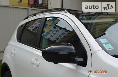 Позашляховик / Кросовер Nissan Qashqai 2014 в 