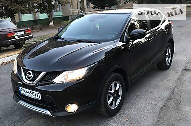 Внедорожник / Кроссовер Nissan Qashqai 2015 в Ватутино