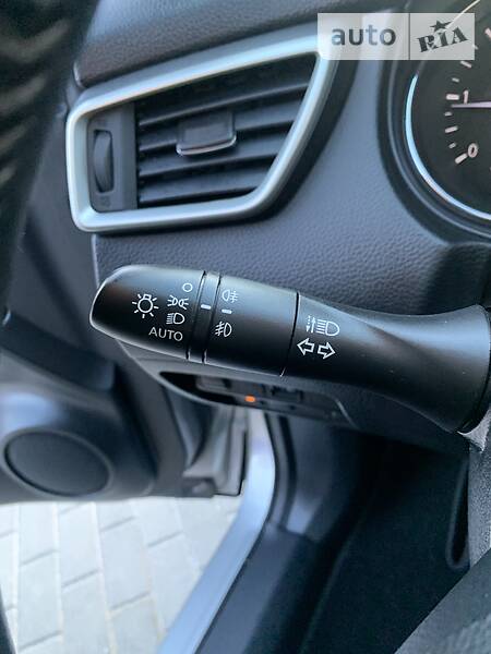 Позашляховик / Кросовер Nissan Qashqai 2017 в Івано-Франківську