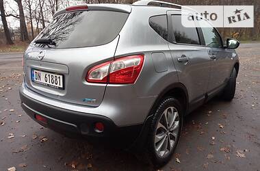 Внедорожник / Кроссовер Nissan Qashqai 2011 в Ровно