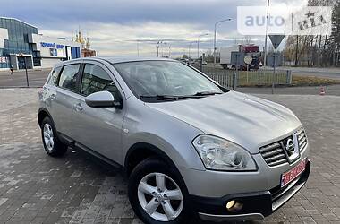 Universal Nissan Qashqai 2008 in Kovel