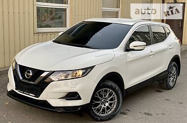 Позашляховик / Кросовер Nissan Qashqai 2017 в Києві