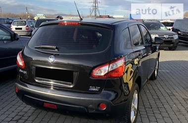 Внедорожник / Кроссовер Nissan Qashqai 2011 в Черновцах