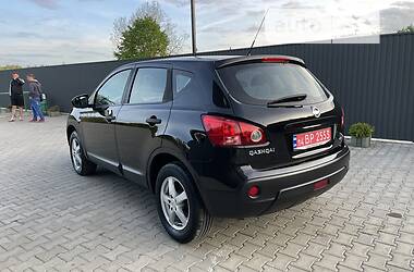 Внедорожник / Кроссовер Nissan Qashqai 2007 в 
