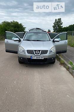 Внедорожник / Кроссовер Nissan Qashqai 2008 в 