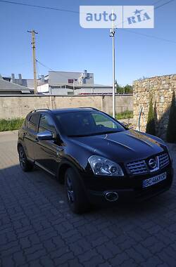 Позашляховик / Кросовер Nissan Qashqai 2009 в Стрию