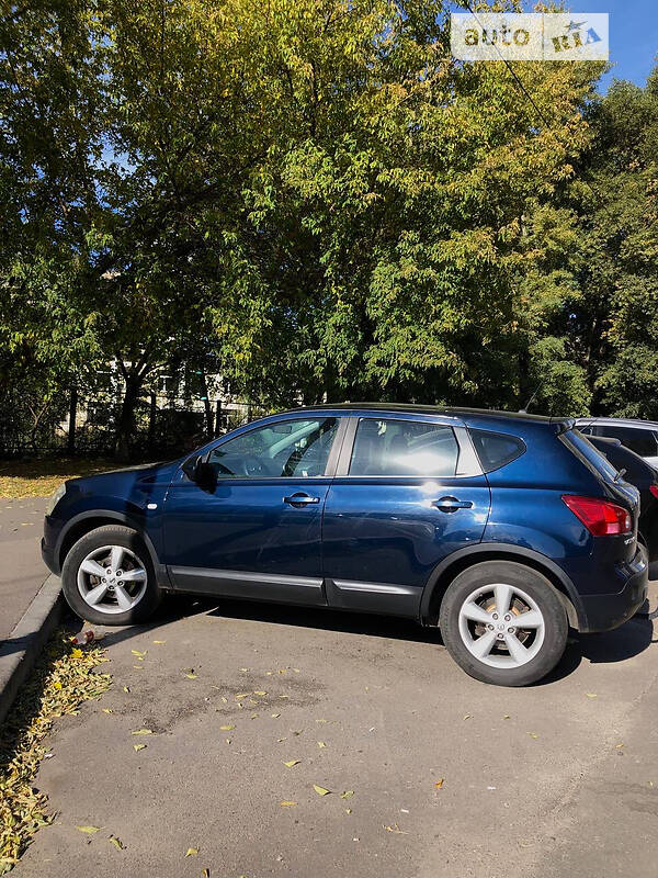 Позашляховик / Кросовер Nissan Qashqai 2009 в Ужгороді