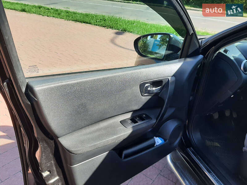 Внедорожник / Кроссовер Nissan Qashqai 2010 в Трускавце фото 11 Внедорожник / Кроссовер Nissan Qashqai 2010 в Трускавце