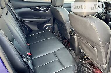 Внедорожник / Кроссовер Nissan Qashqai 2014 в 