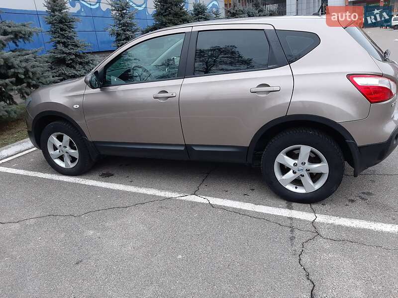 Nissan Qashqai 2012
