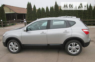 Внедорожник / Кроссовер Nissan Qashqai 2011 в Чернигове