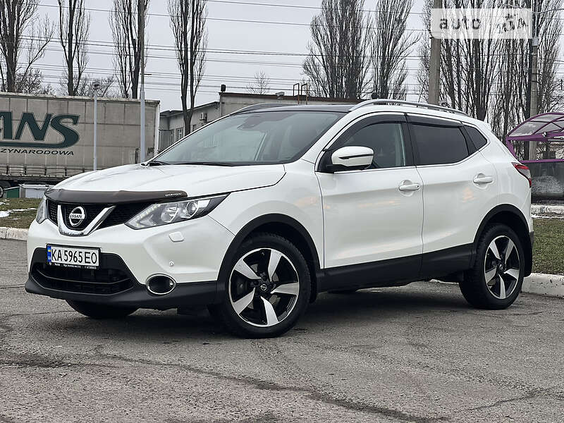 Позашляховик / Кросовер Nissan Qashqai 2016 в Києві