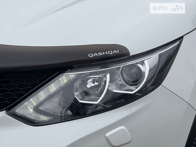 Позашляховик / Кросовер Nissan Qashqai 2016 в Києві