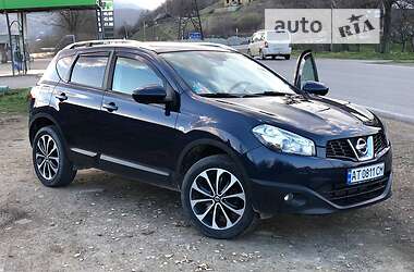 Внедорожник / Кроссовер Nissan Qashqai 2012 в Косове