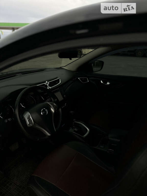 Внедорожник / Кроссовер Nissan Qashqai 2016 в Голованевске