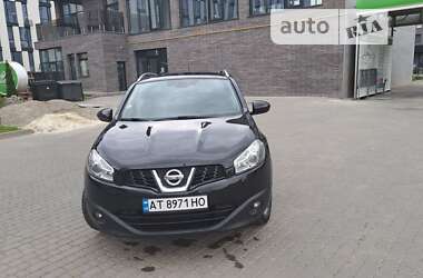 Внедорожник / Кроссовер Nissan Qashqai 2010 в 