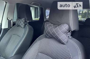 Внедорожник / Кроссовер Nissan Qashqai 2009 в 