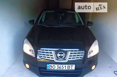 Внедорожник / Кроссовер Nissan Qashqai 2009 в 