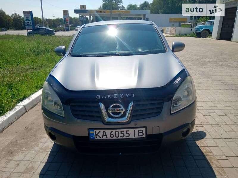 Внедорожник / Кроссовер Nissan Qashqai 2008 в 