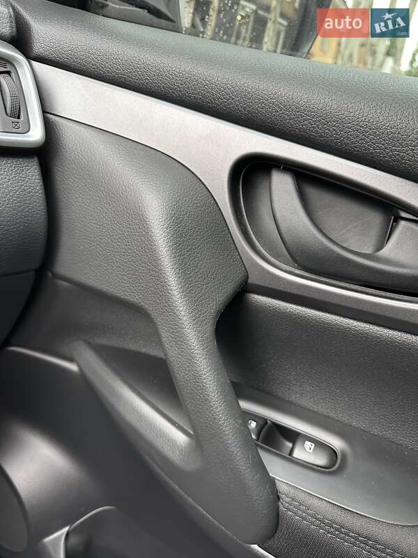 Внедорожник / Кроссовер Nissan Qashqai 2020 в Кривом Роге