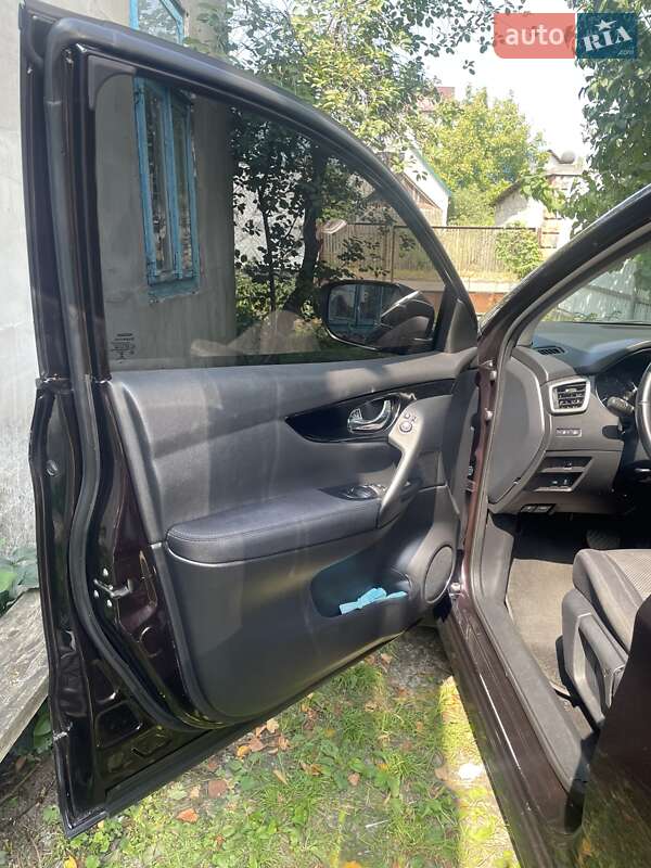 Позашляховик / Кросовер Nissan Qashqai 2016 в Костопілі фото 33 Позашляховик / Кросовер Nissan Qashqai 2016 в Костопілі