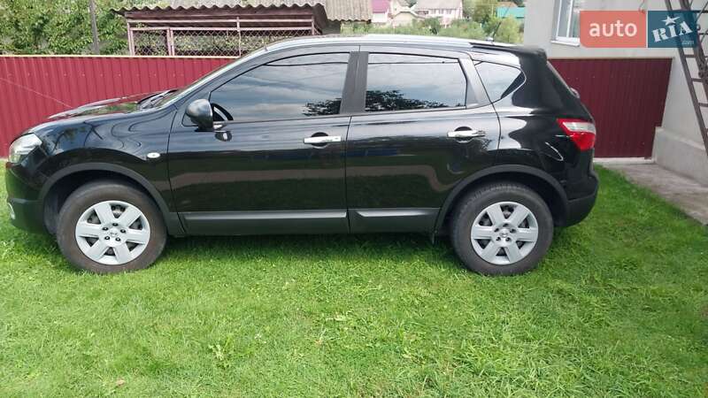 Внедорожник / Кроссовер Nissan Qashqai 2010 в Бучаче