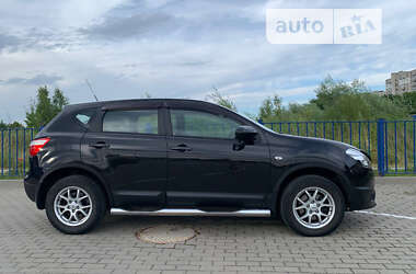 Внедорожник / Кроссовер Nissan Qashqai 2011 в Дрогобыче