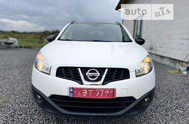 Внедорожник / Кроссовер Nissan Qashqai 2013 в 