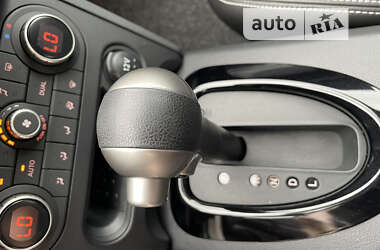 Внедорожник / Кроссовер Nissan Qashqai 2013 в 