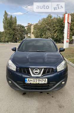 Внедорожник / Кроссовер Nissan Qashqai 2012 в Покровске