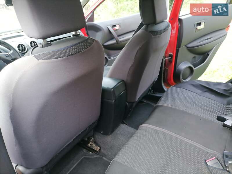 Внедорожник / Кроссовер Nissan Qashqai 2011 в Ровно фото 9 Внедорожник / Кроссовер Nissan Qashqai 2011 в Ровно
