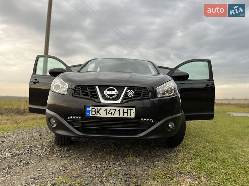 Внедорожник / Кроссовер Nissan Qashqai 2012 в Ровно