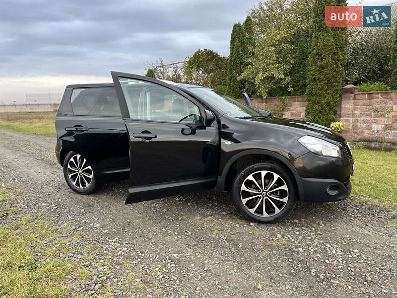 Внедорожник / Кроссовер Nissan Qashqai 2012 в Ровно