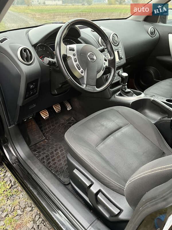 Внедорожник / Кроссовер Nissan Qashqai 2012 в Ровно