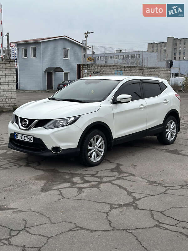 Внедорожник / Кроссовер Nissan Qashqai 2016 в Кременчуге