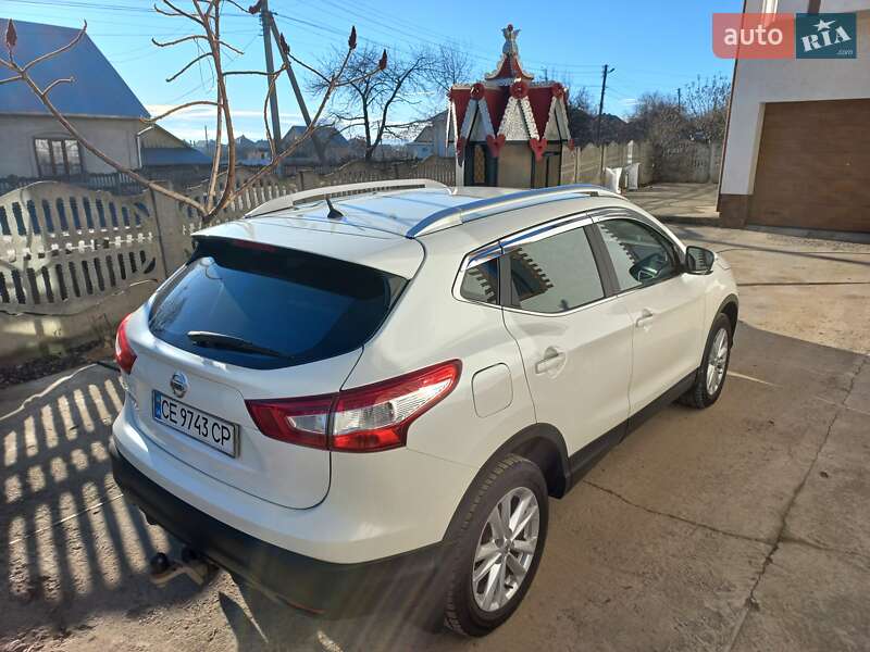 Внедорожник / Кроссовер Nissan Qashqai 2017 в Черновцах