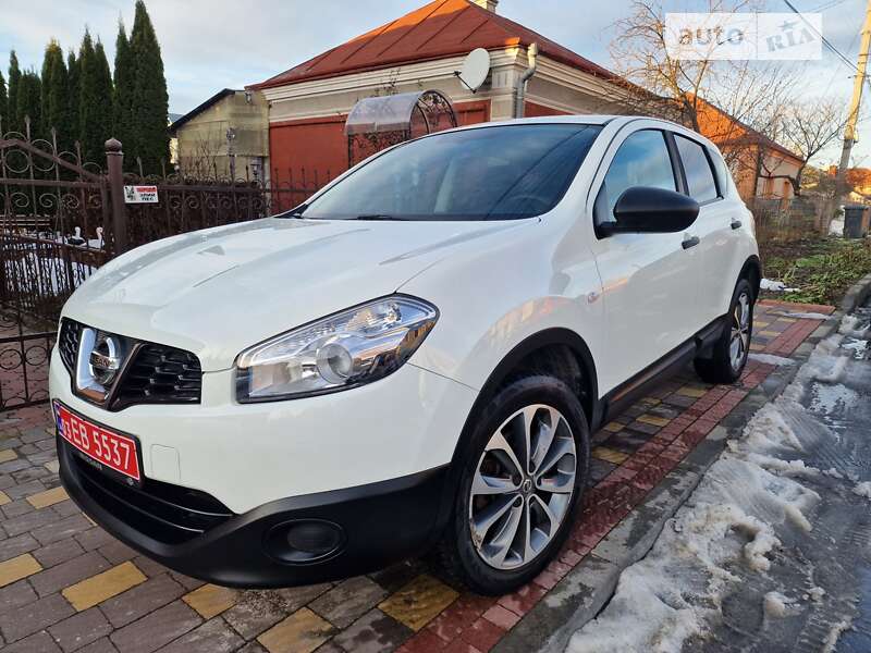 Позашляховик / Кросовер Nissan Qashqai 2011 в Тернополі