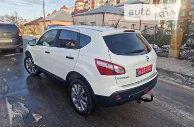 Позашляховик / Кросовер Nissan Qashqai 2011 в Тернополі