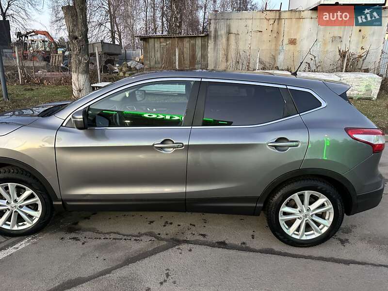 Внедорожник / Кроссовер Nissan Qashqai 2014 в Баре