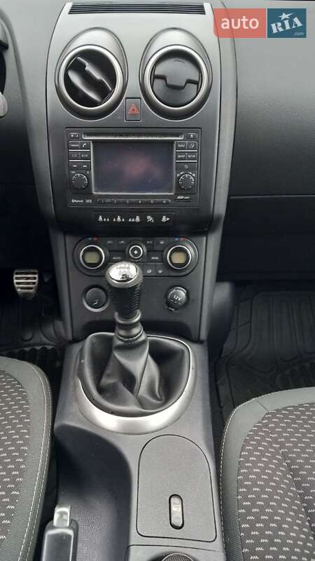 Внедорожник / Кроссовер Nissan Qashqai 2009 в Иршаве